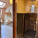 Bed & Coffee Skilleplaatsje Privatunterkunft