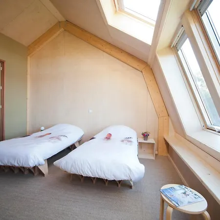 Bed & Coffee Skilleplaatsje ホームステイ *